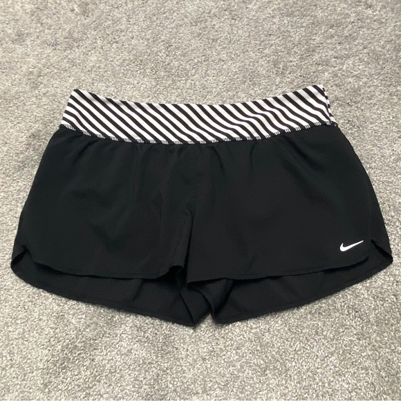 Black & White Nike Athletic Shorts, L - Picture 1 of 9